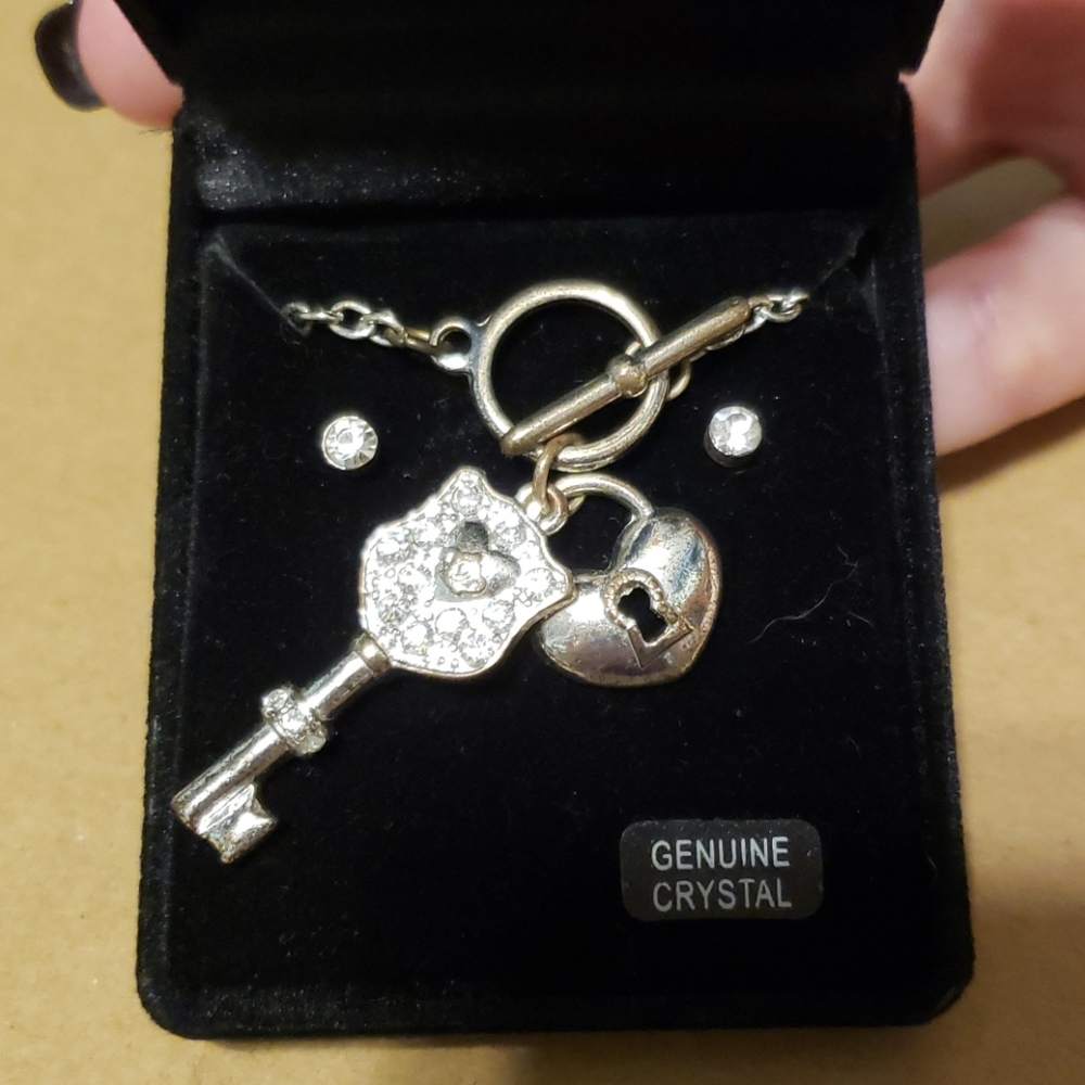 Heart lock & Key Necklace & Earring Set